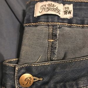 Royalty brand skinny jeans